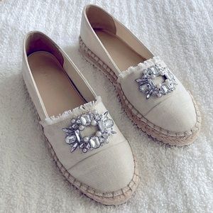 MARC FISHER Cream with sheen Espadrilles.
